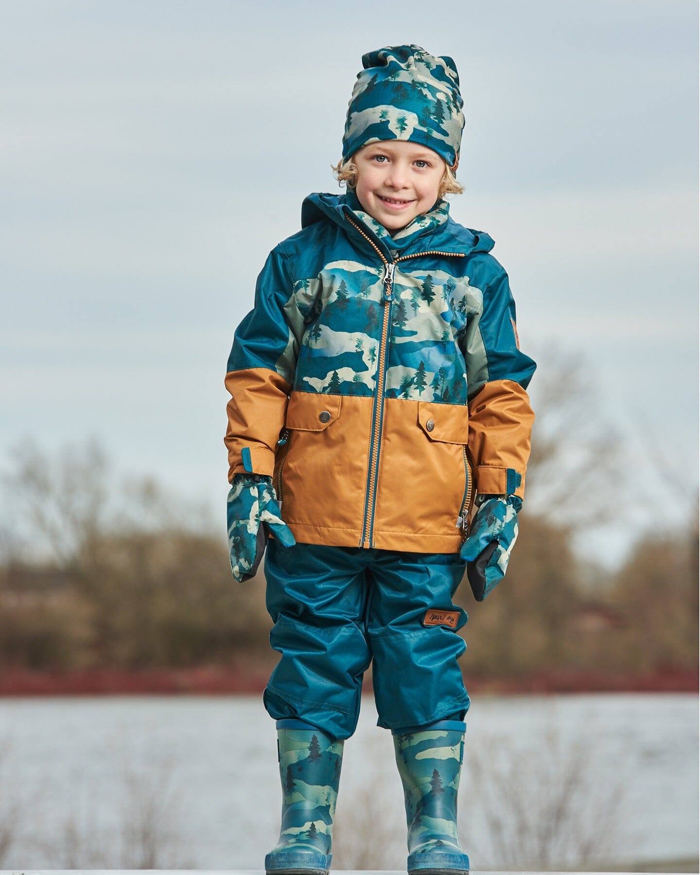 3-In-1 Mid-Season Outerwear Set With Colorblock Jacket Forest Green And Orange-1