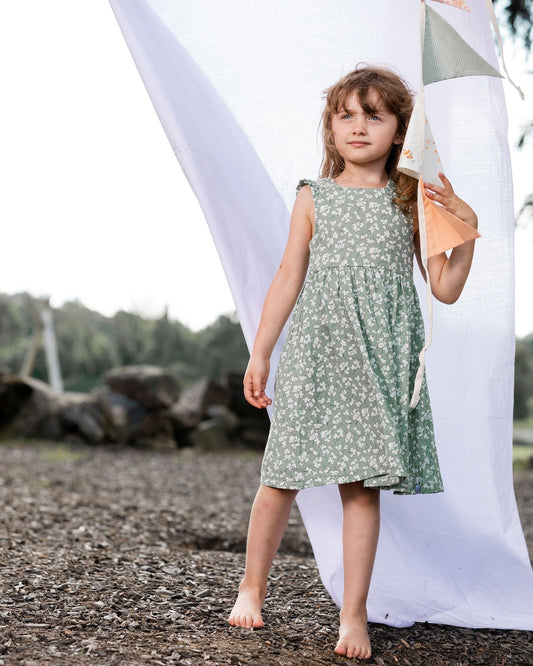 Sleeveless Muslin Dress Green Jasmine Flower Print-1