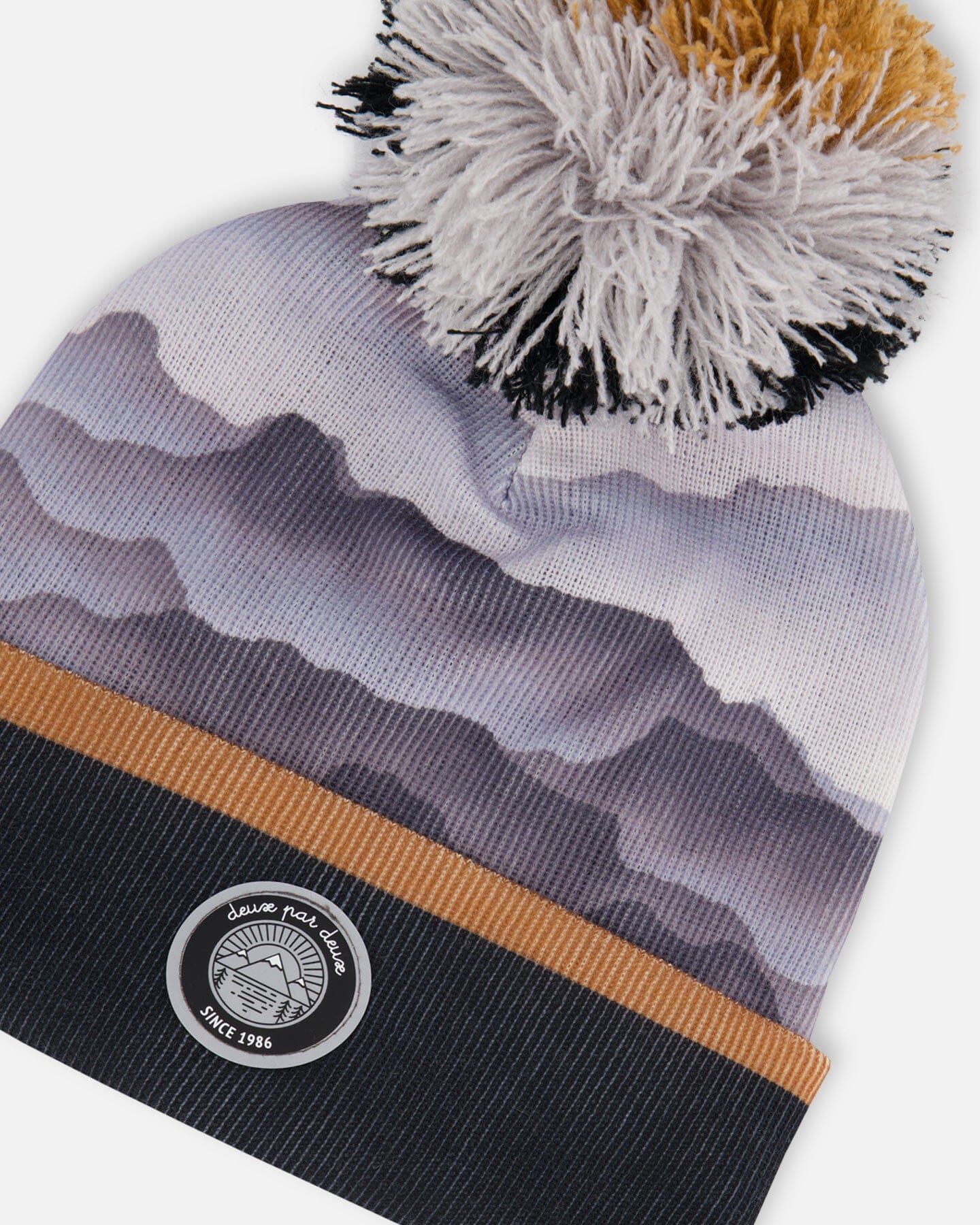 Knit Hat Gray With Mountains-3
