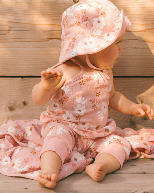 Printed Muslin Blanket Pink And White Flowers-1
