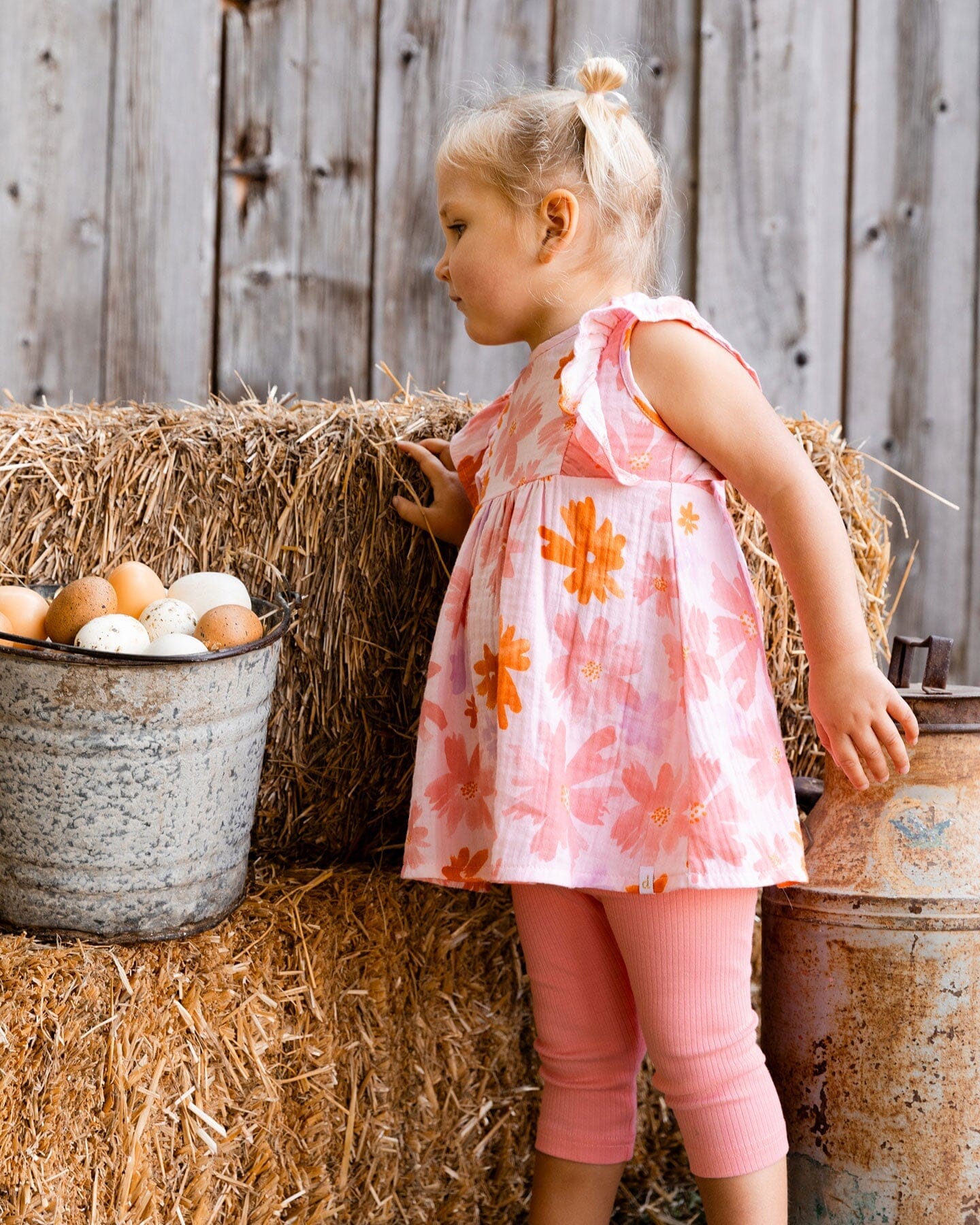 Printed Tunic And Solid Leggings Set Pink And Coral Flowers-2