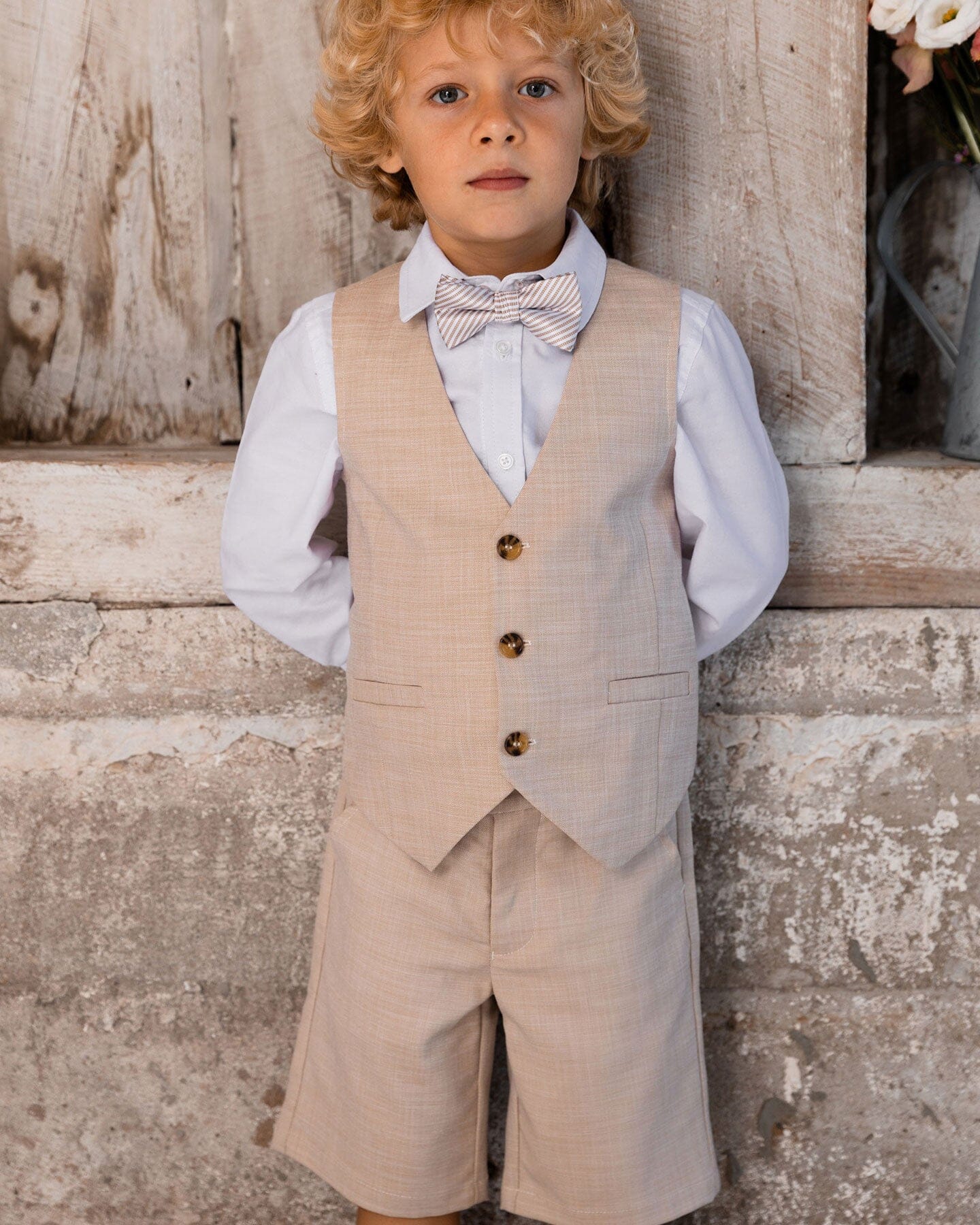 Slant Pocket Bermuda Shorts Light Taupe-3