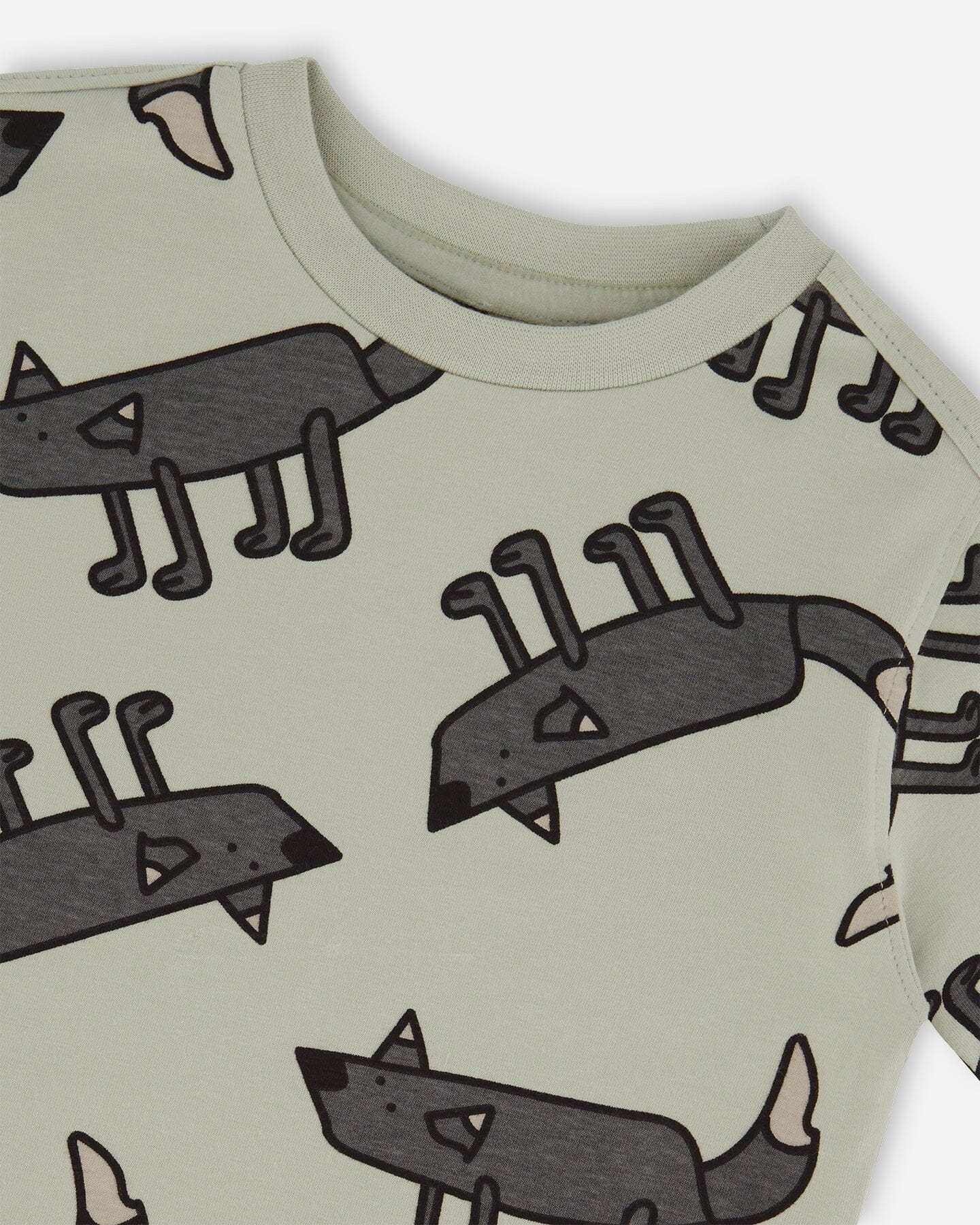 Printed Organic Cotton Tee Gray Wolf On Teal Background-3