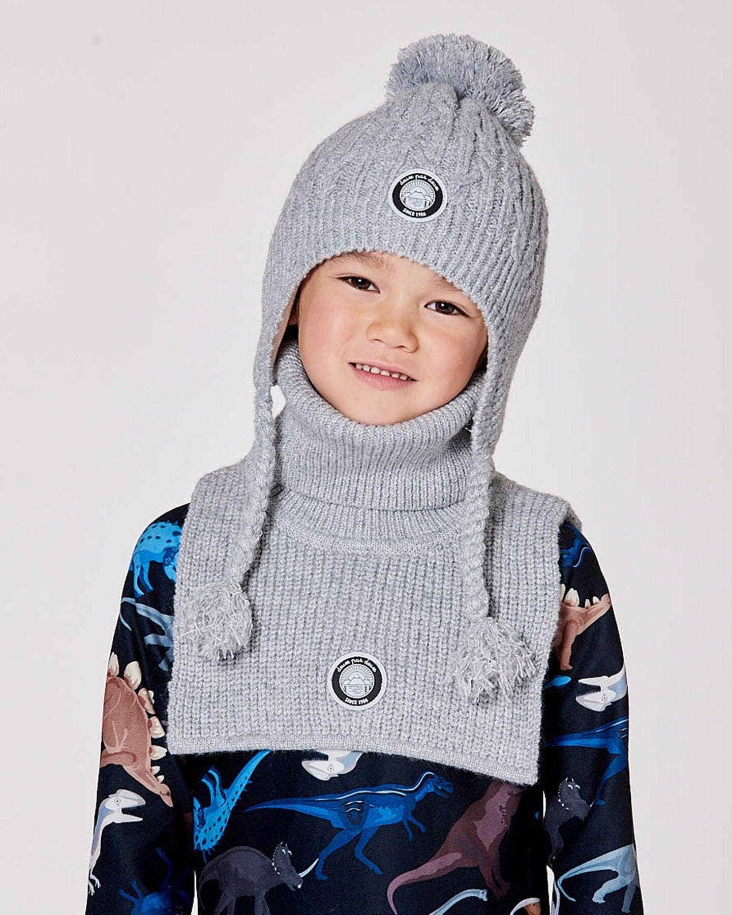 Lined Winter Hat With Pompom Heather Gray-1