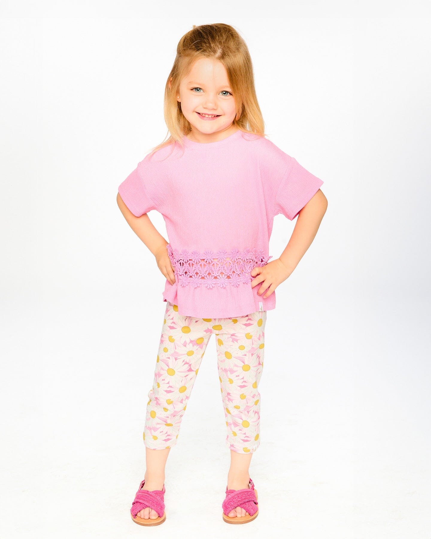 Jersey Capri Pink Printed Daisies-1
