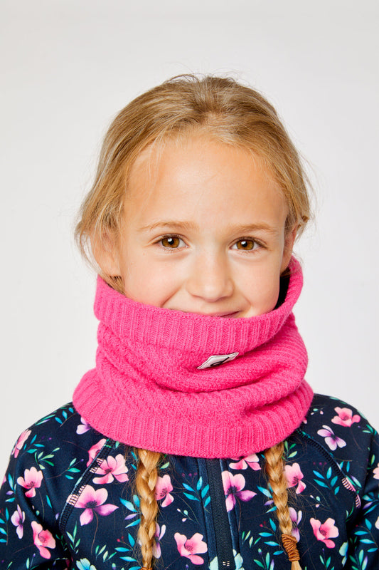 Winter Knit Neckwarmer Bright Pink-1