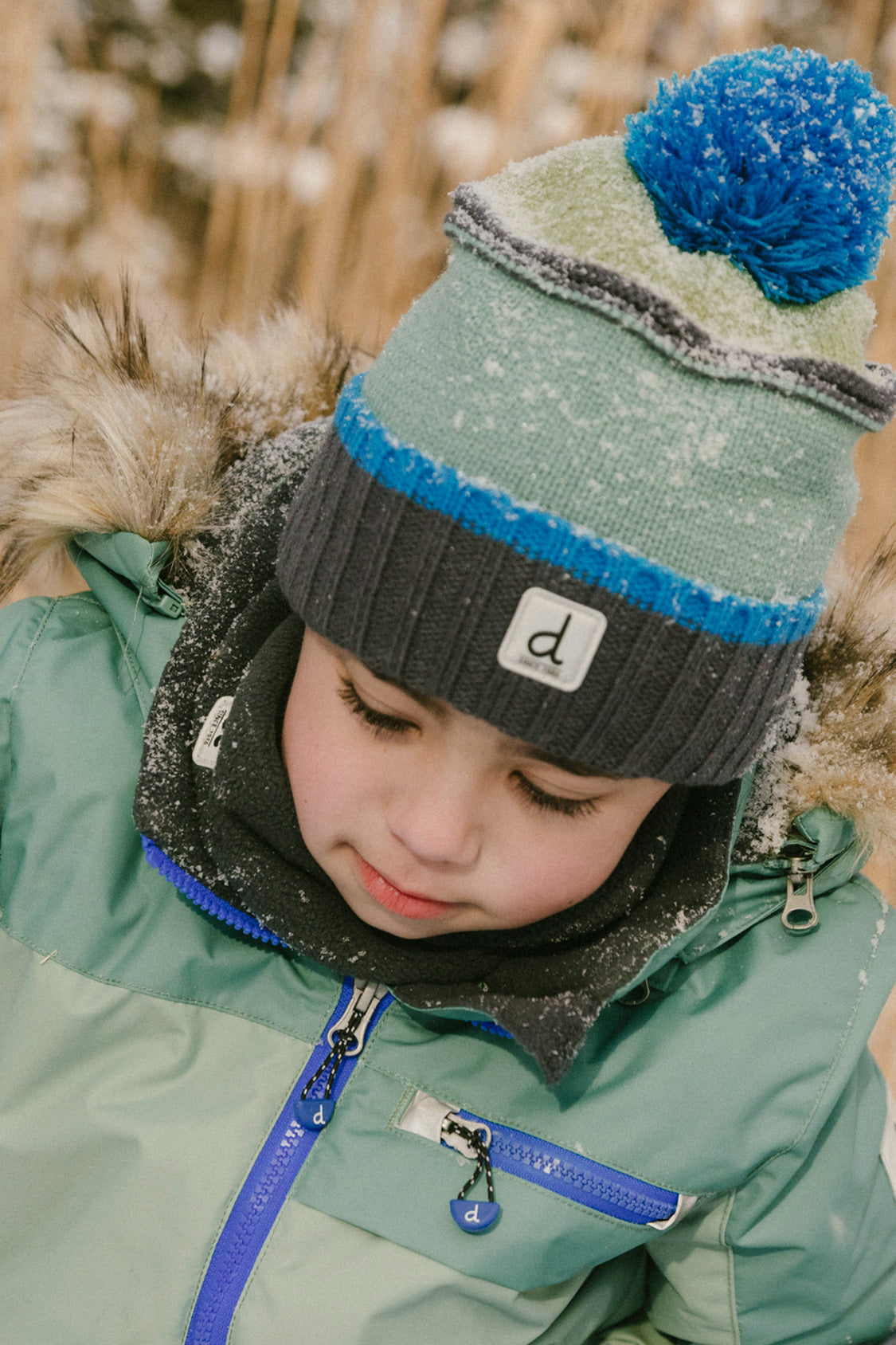 Winter Knit Hat With Pompom Blue And Grey Knitwear-1